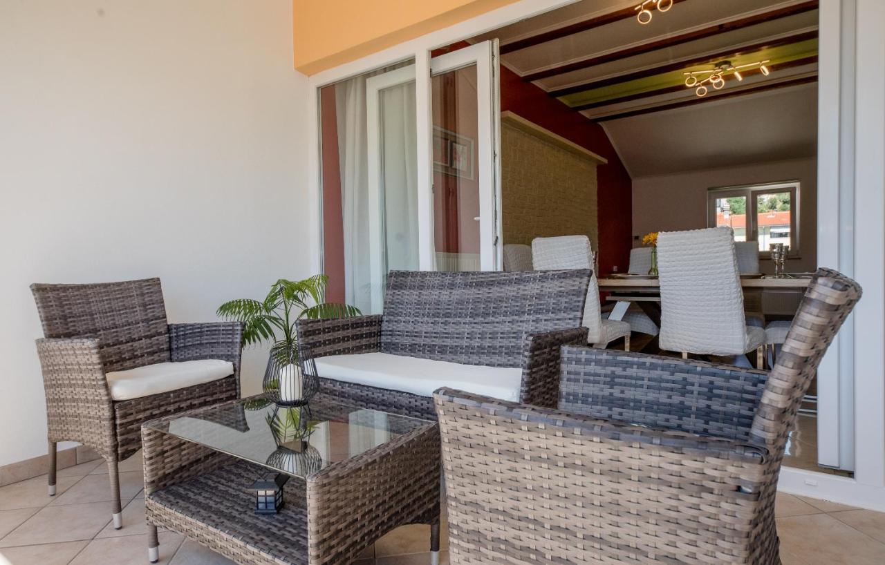 Apartments Luka Rab Town Zewnętrze zdjęcie