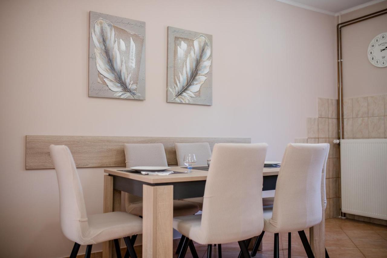 Apartments Luka Rab Town Zewnętrze zdjęcie