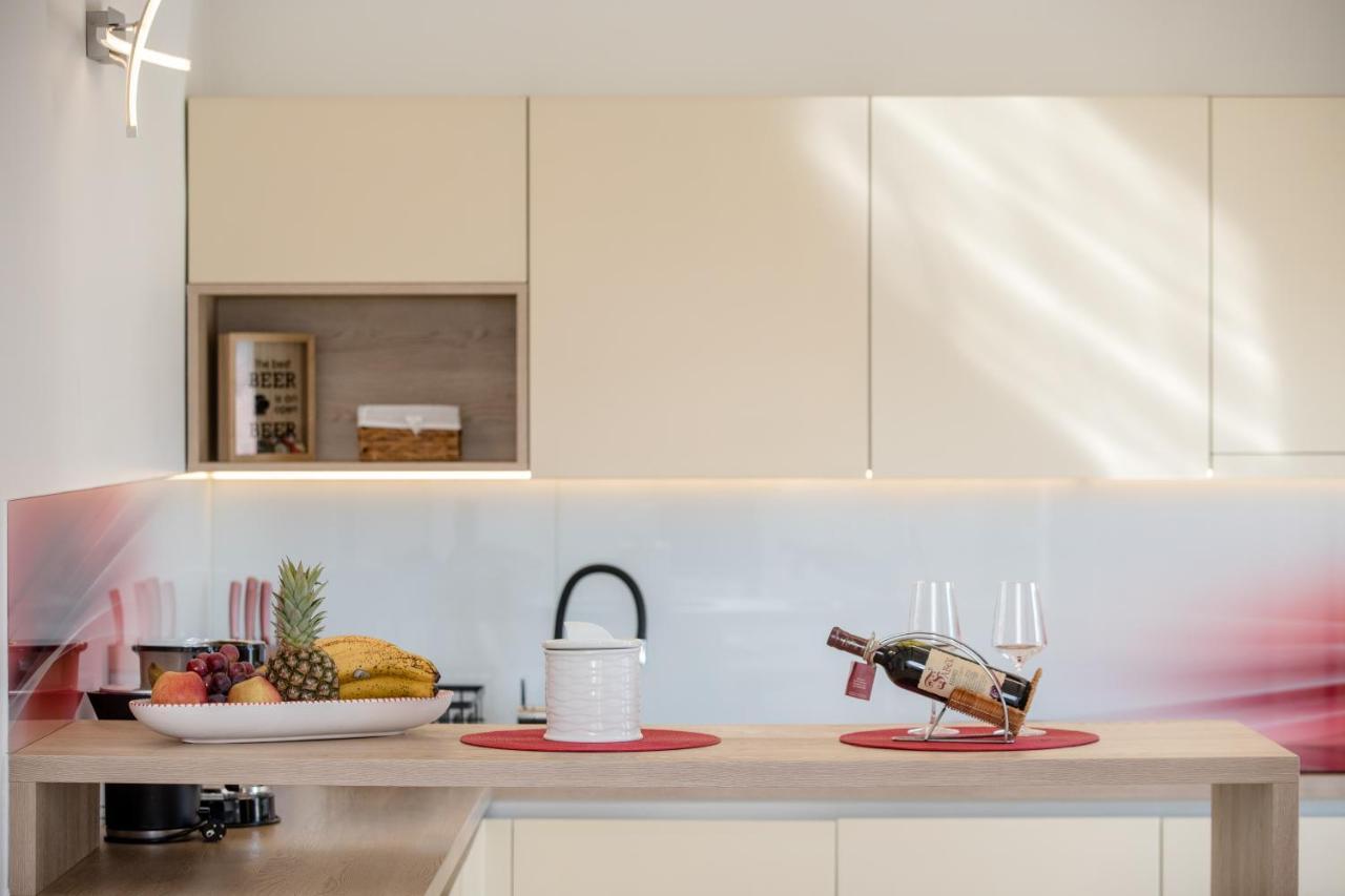 Apartments Luka Rab Town Zewnętrze zdjęcie