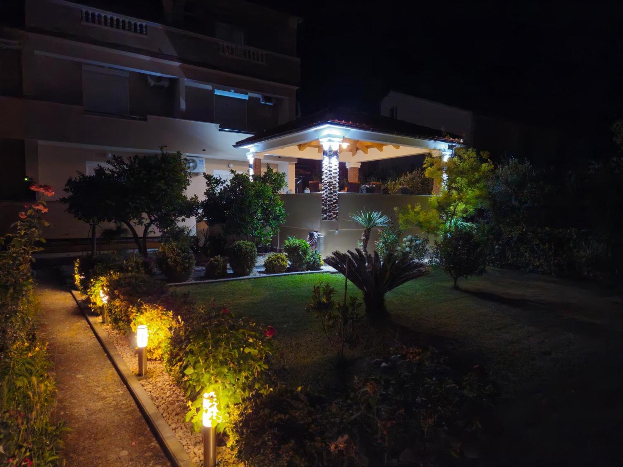 Apartments Luka Rab Town Zewnętrze zdjęcie